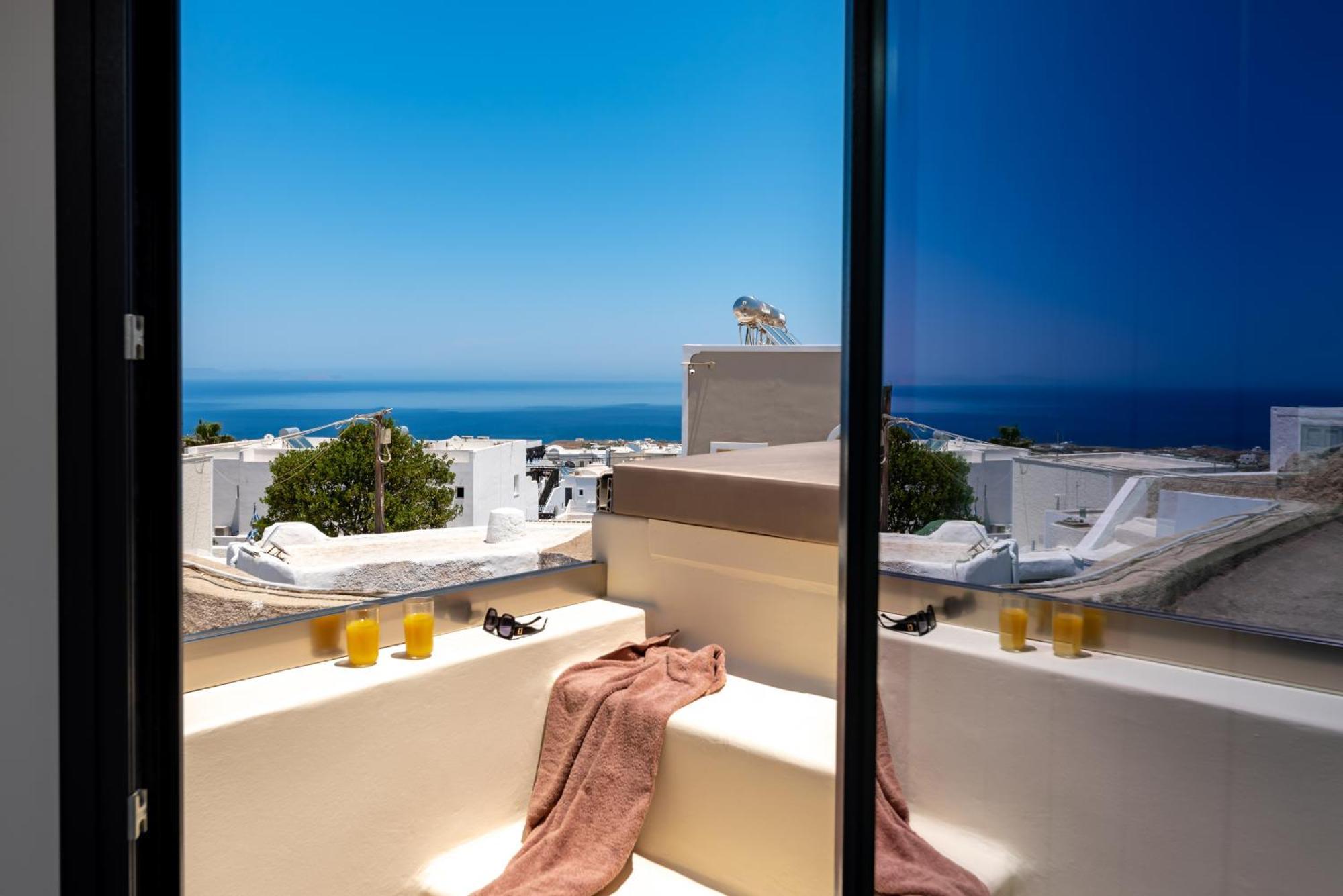 Deep Cave Suites Kontochori Fira  Exterior foto